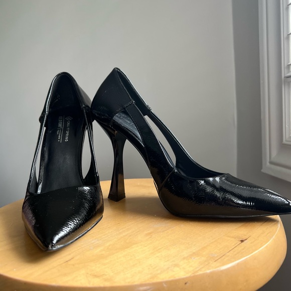 Black high heels - Picture 5 of 7